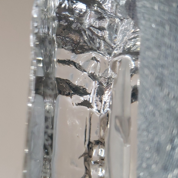 Signed Alfred Caprrdoni Crystal Glass Dolphin Paperweight/ Figurine - Picture 3 of 3